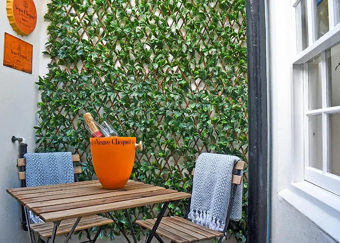 Quincey Holiday home